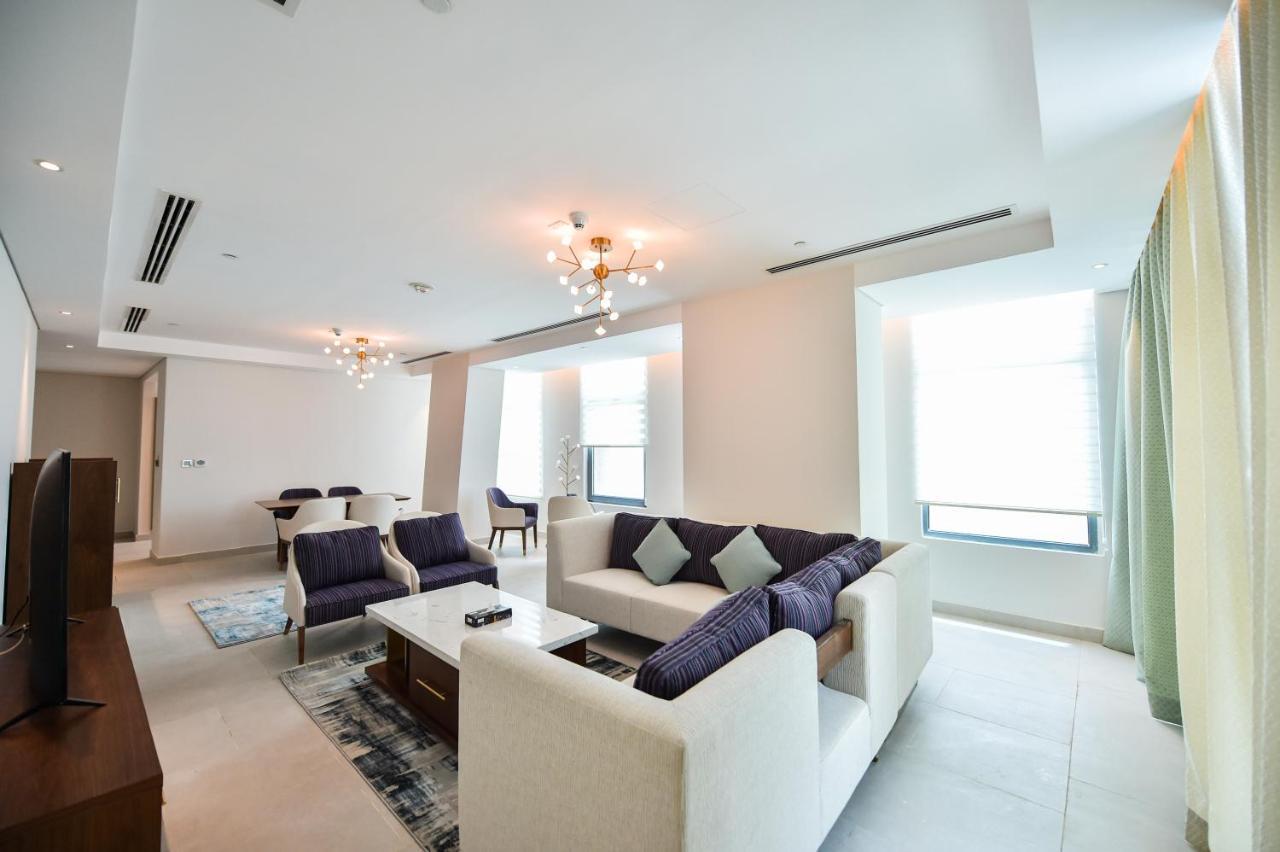 فندق Waterfront 5*